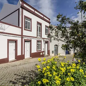 lagos-downtown-guesthouse.hotelaalgarve.com/